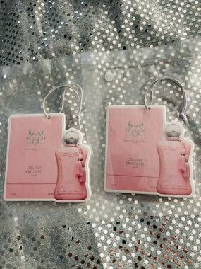 Delina Exclusif Pink Scented Air Freshener Designer Fragrance Accessory